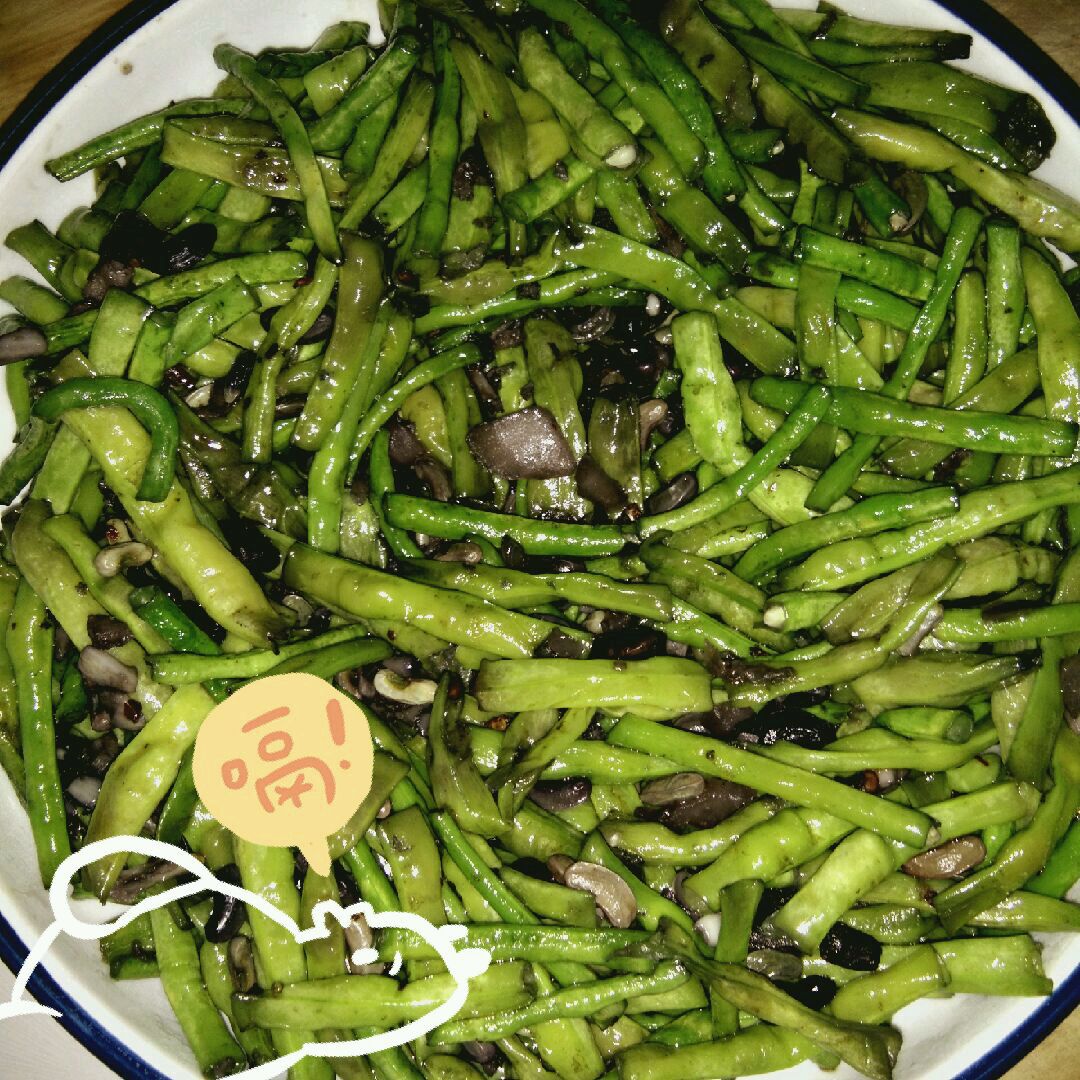 3小时前 难度:配菜(中级)   时间:30-60分钟       主料 白不老豆角