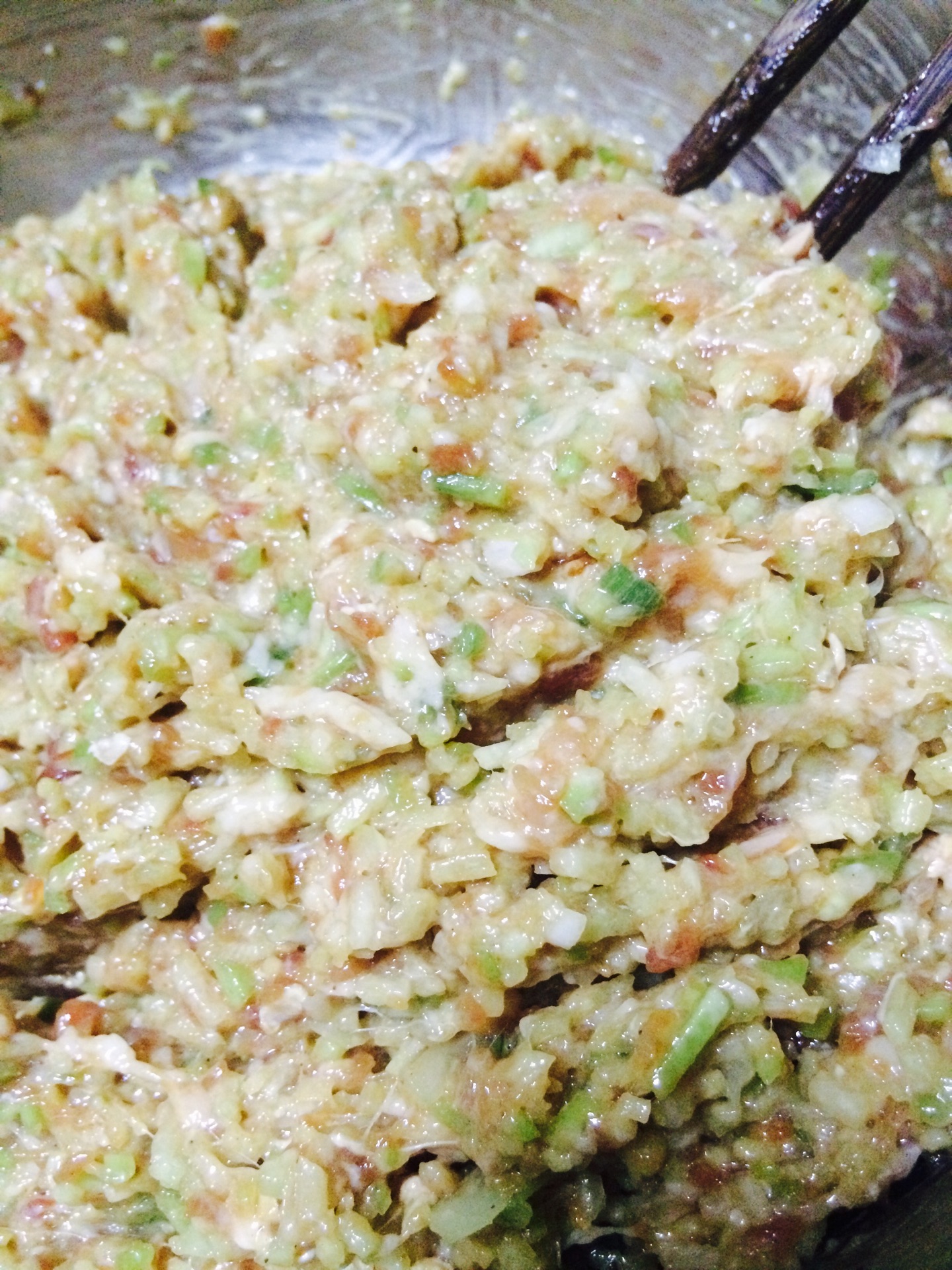 青萝卜牛肉猪肉馅水饺