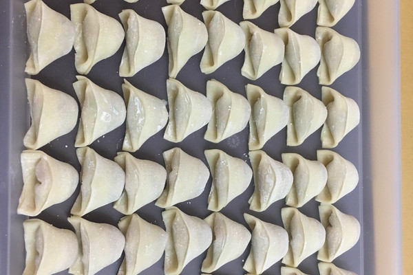 馄饨饺子的做法