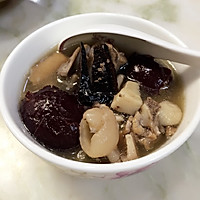 灵芝茯苓猪骨汤