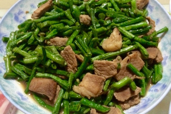 长豆角炒肉