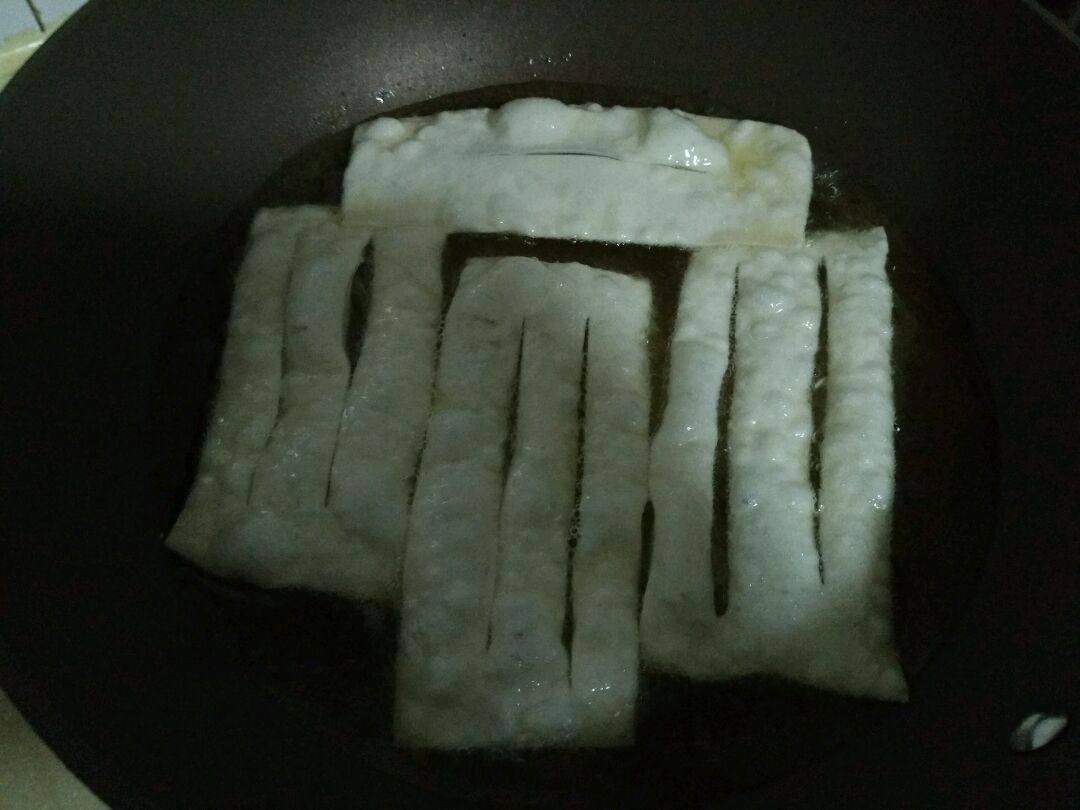 炸脆～煎饼果子必备的做法图解4