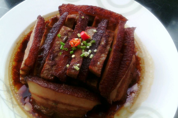 芋头扣肉