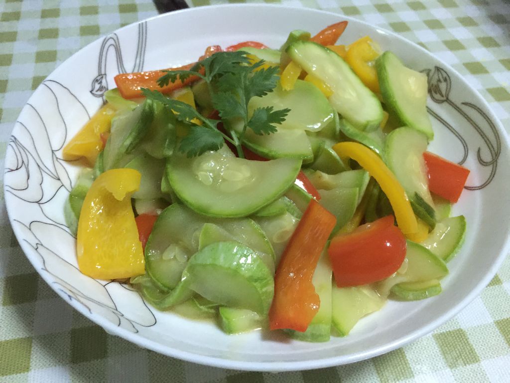 最简单的素炒西葫芦
