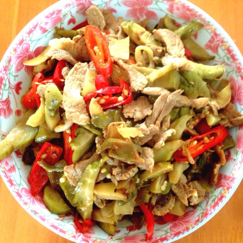 盐,辣椒,排骨,蒜,姜,榨菜,豆瓣酱酱油炒肉的步骤做法本料酒炖菜谱可以加点醋吗图片