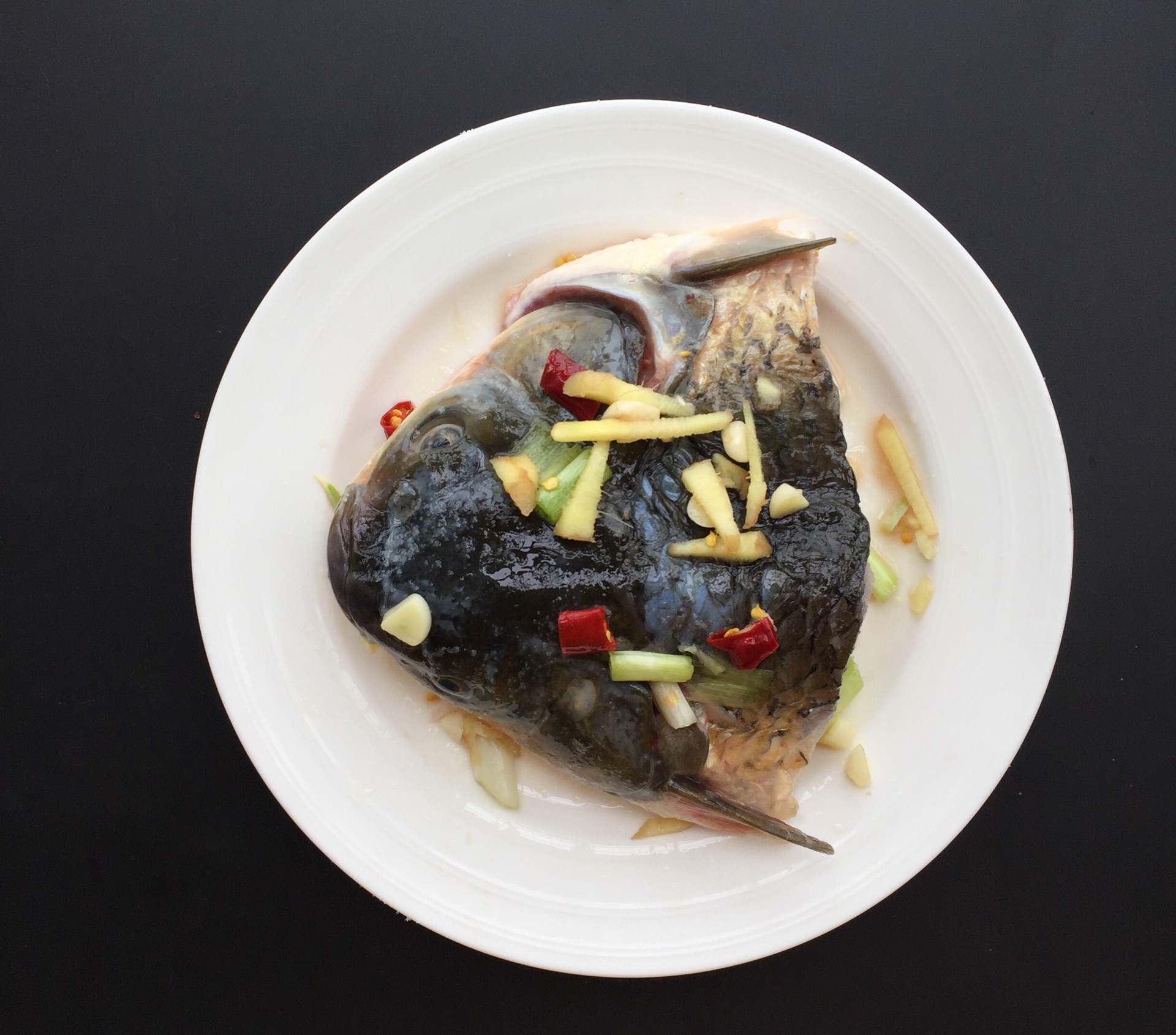 豉汁蒸鱼头，一道不可错过的广东美食，超级简单，一学就会_哔哩哔哩_bilibili