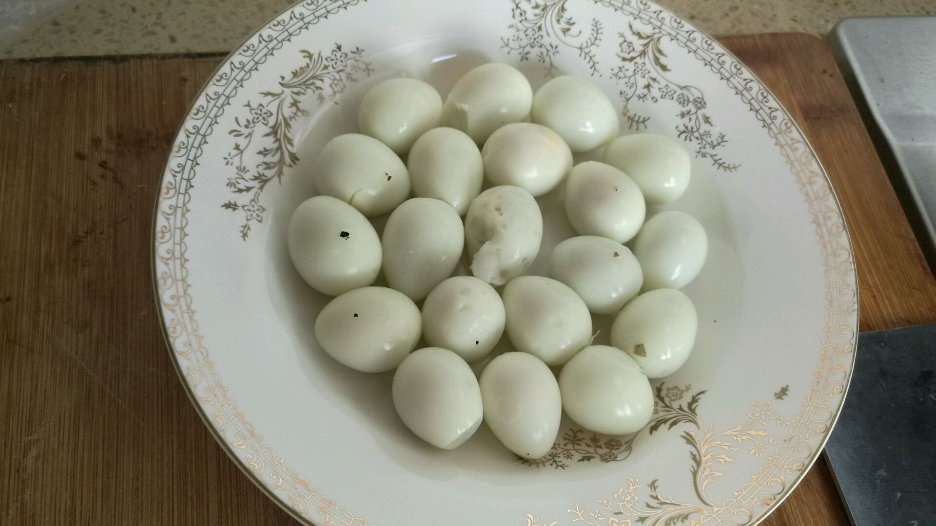 西红柿炒鹌鹑蛋