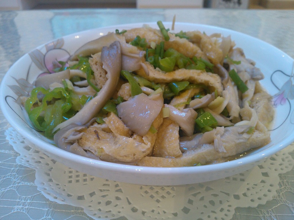 干丝炒油平菇煮后的鸭腿怎么做图片