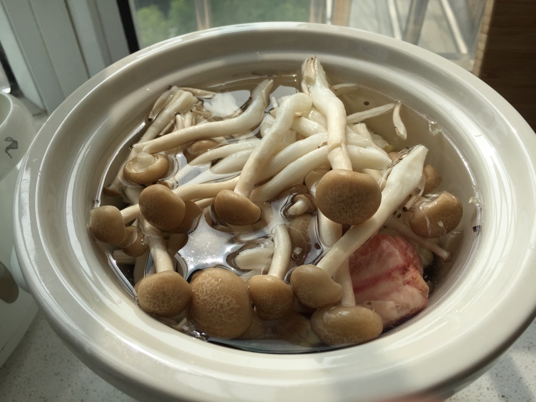 玉米排骨蘑菇汤-夏季养生