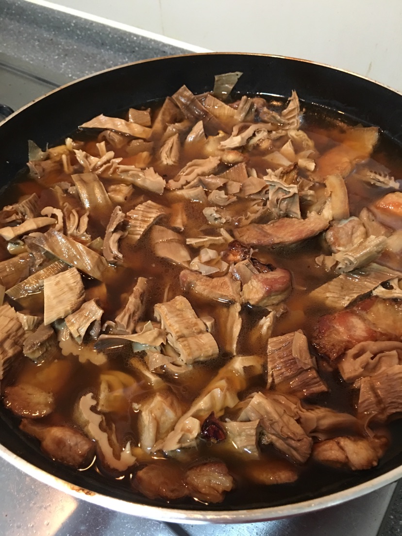笋干炖肉