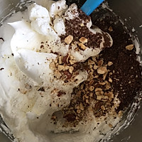 脆顶榛果巧克力蛋糕的做法介绍