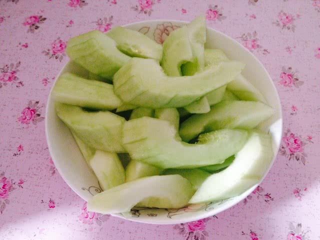 补钙白瓜鱼丸鱼骨汤
