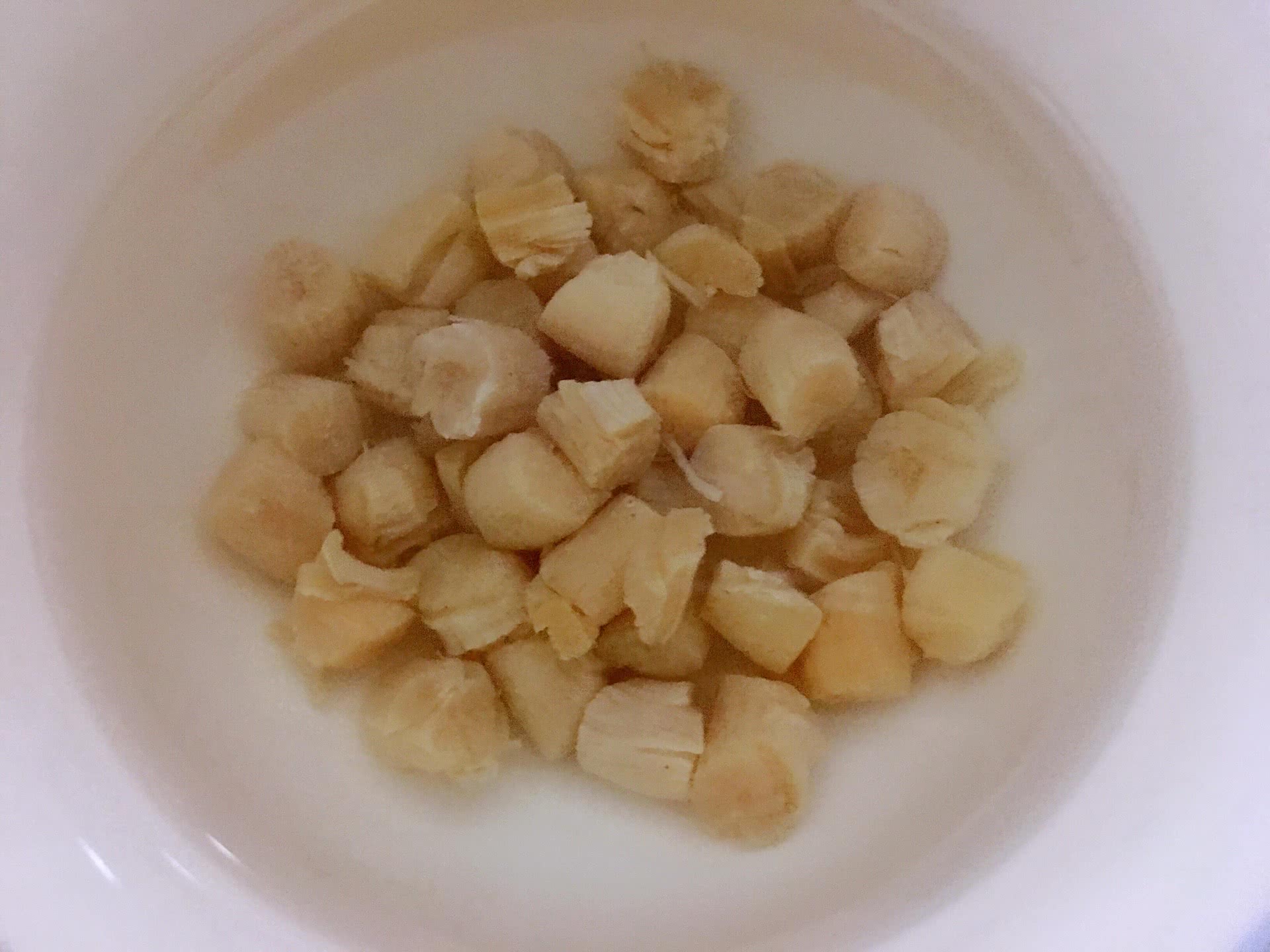 干贝香菇粥的做法图解1