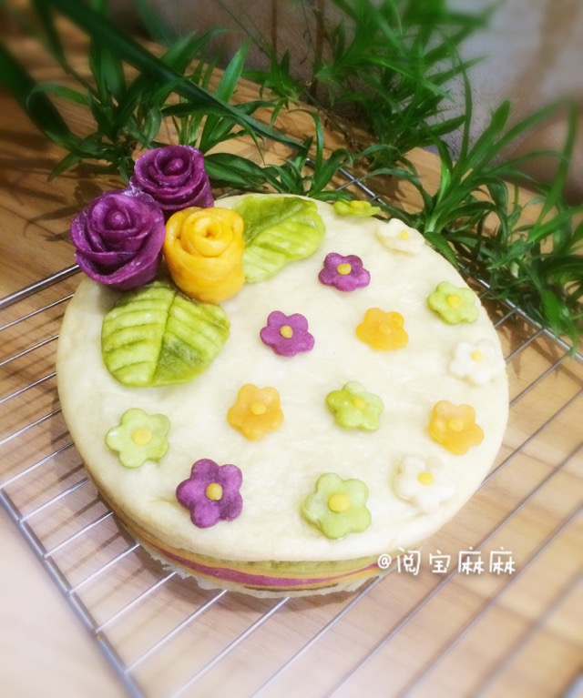 彩虹馒头蛋糕