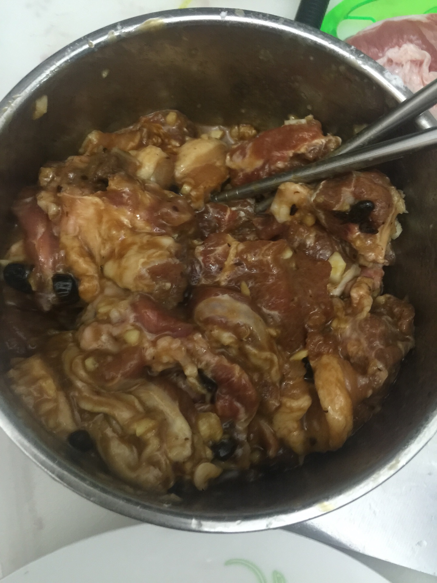 茶树菇蒸排骨的做法