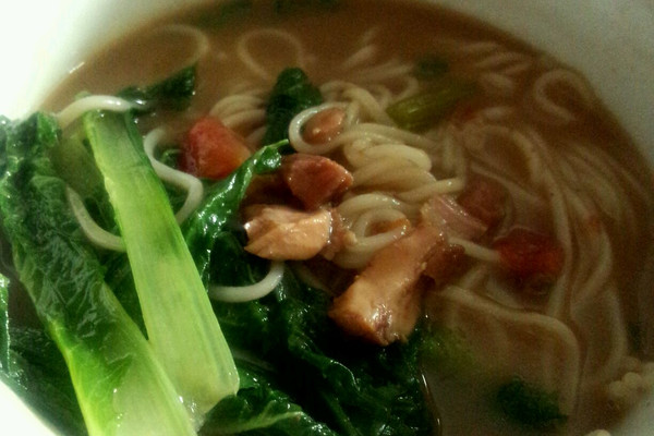 起锅下做法未经下好后放面条里本菜谱的温水由编写,肉末做法蒸梭子蟹的面条图片