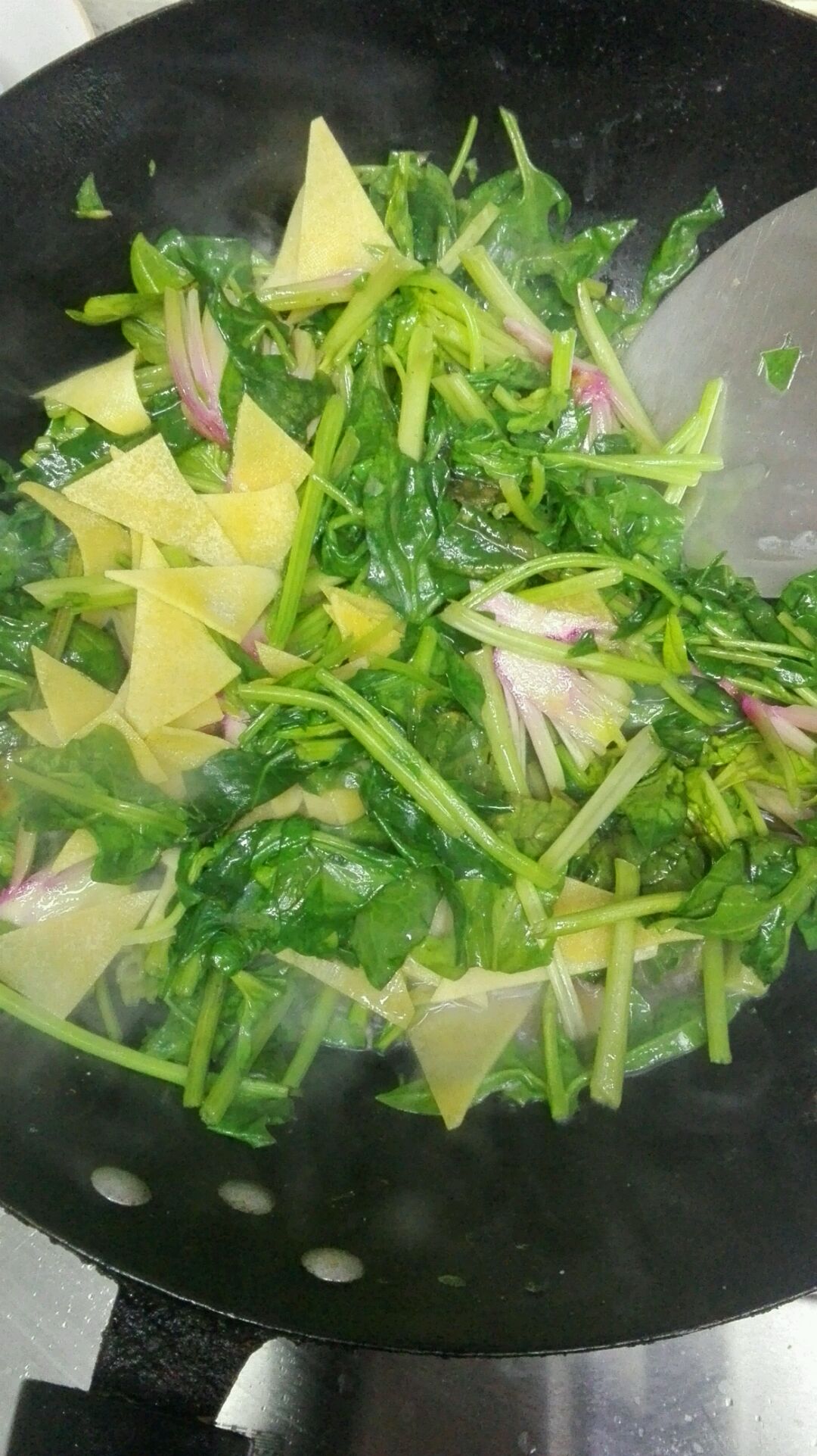 菠菜炒百叶