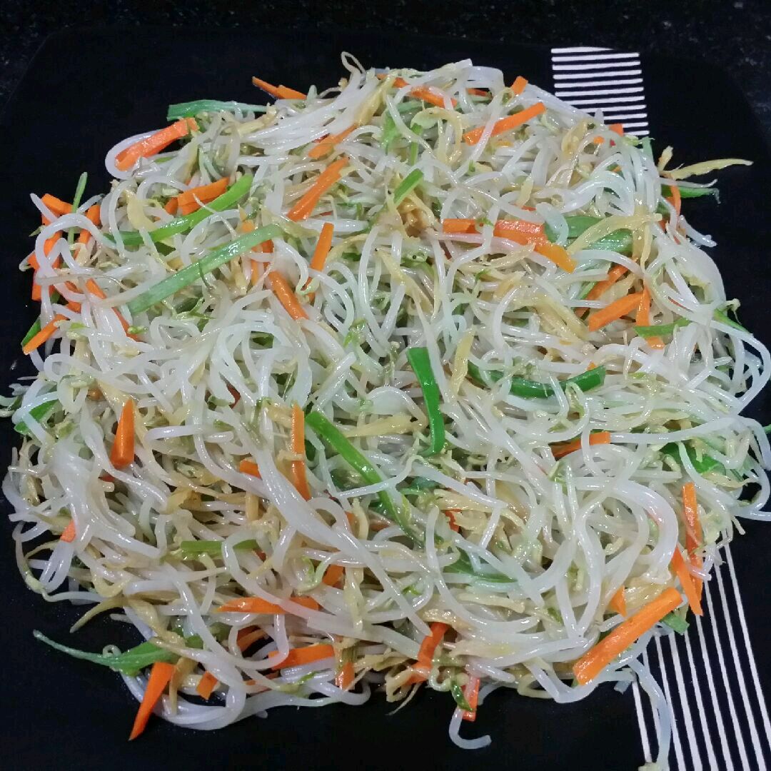 银鱼豆芽怎么做_银鱼豆芽的做法_豆果美食