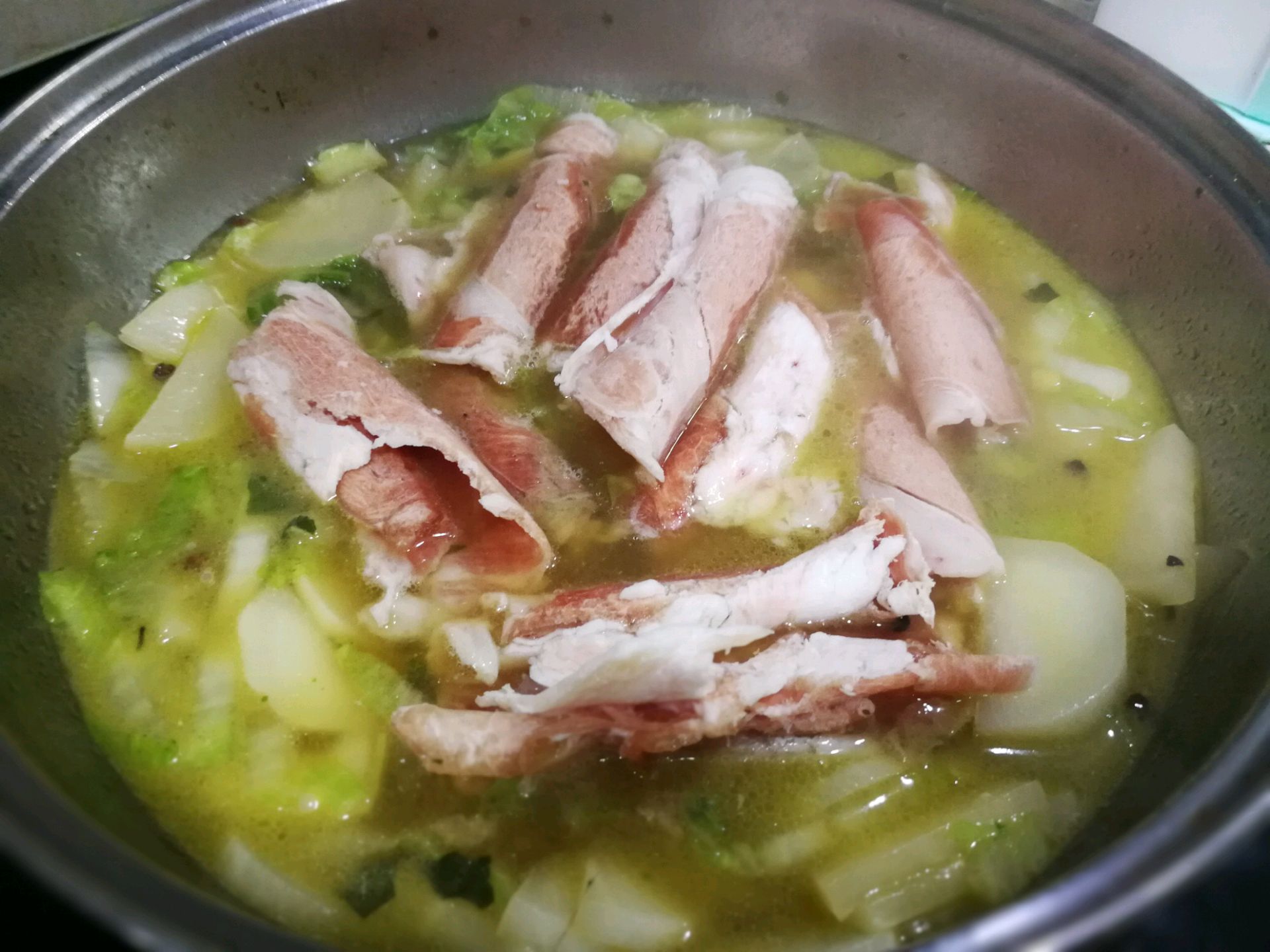 冬季大补萝卜白菜羊肉汤