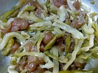 清淡芥菜干蒸前腿瘦肉