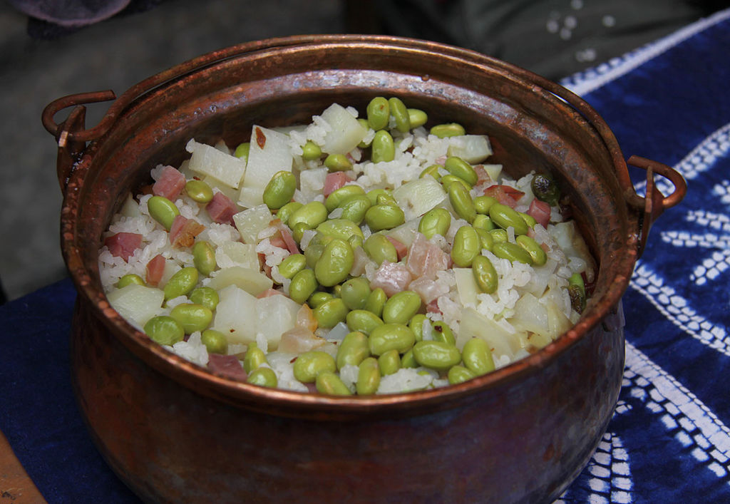 铜锅焖饭怎么做_铜锅焖饭的做法_云海肴_豆果美食