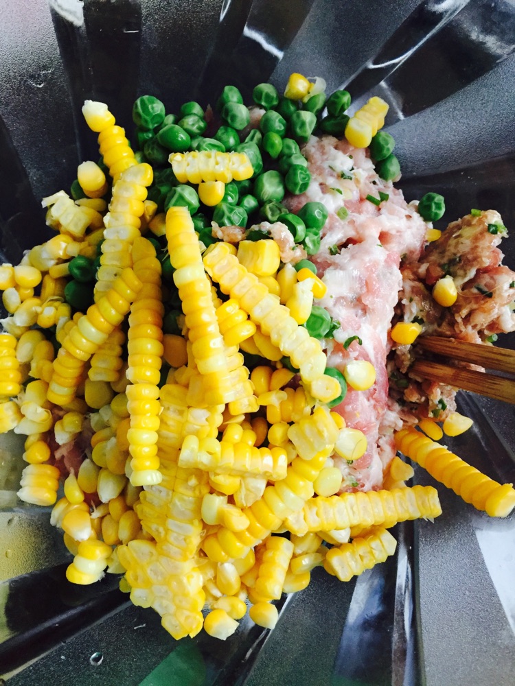 猪肉水饺产值羊肚菌v猪肉和玉米图片