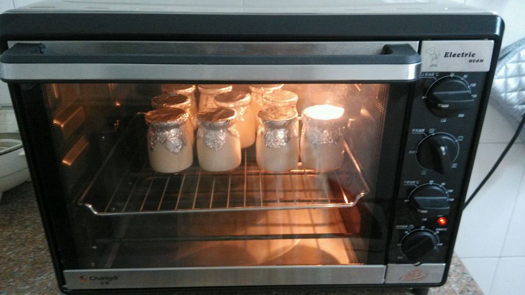 自制酸奶(烤箱发酵)的做法图解5