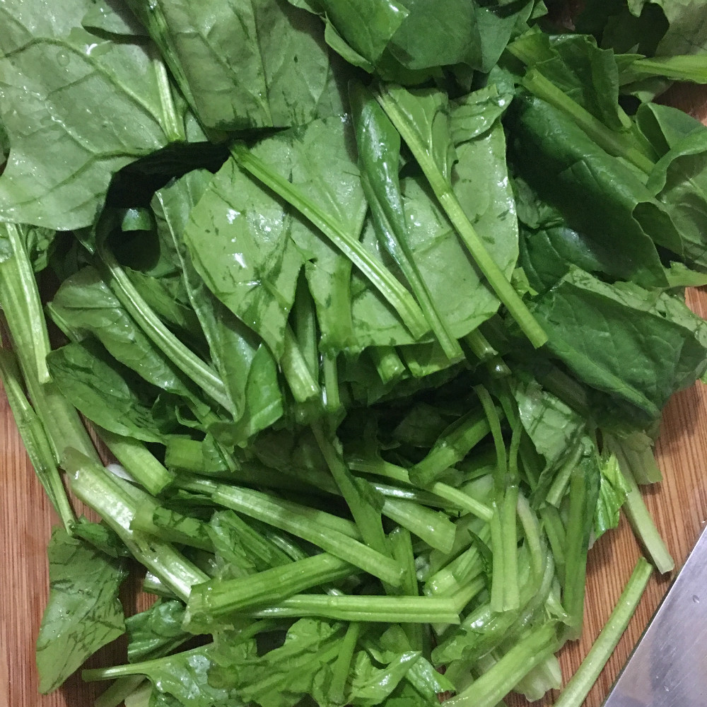 菠菜拌腰果