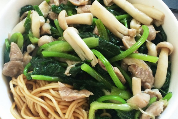三鲜葱油捞面