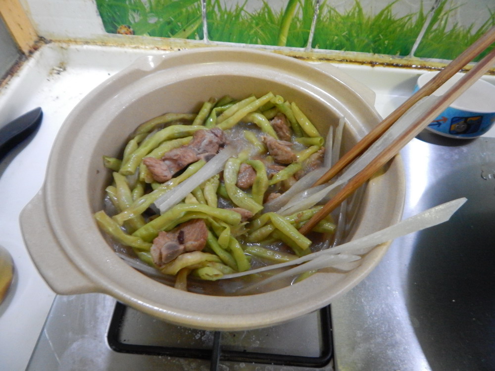 砂锅豆角排骨