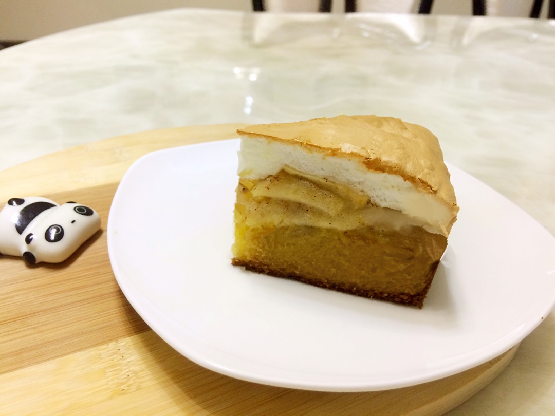 苹果酥皮蛋糕
