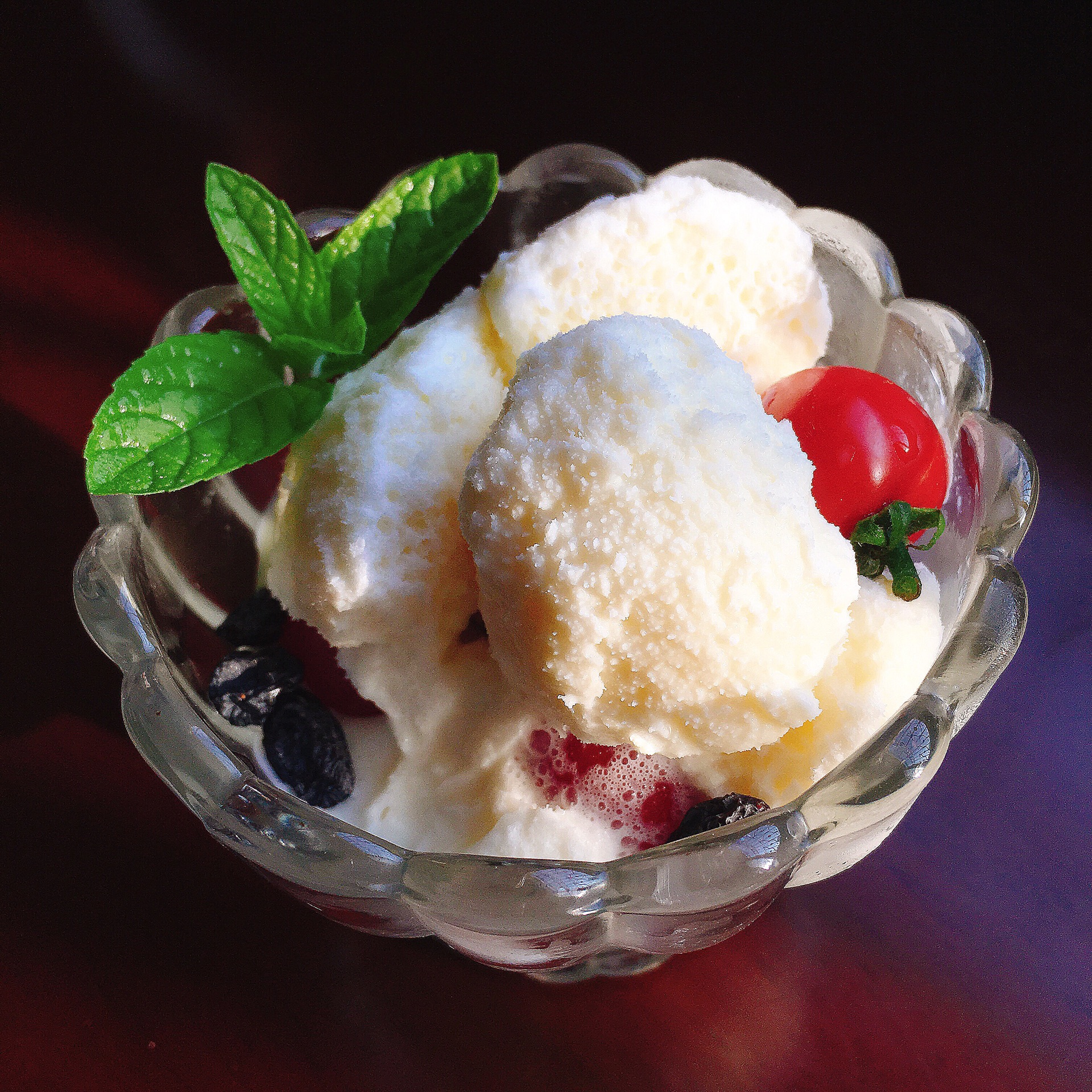 教你自制草莓冰淇淋，口感细腻无冰渣，简单易做零失败！_哔哩哔哩_bilibili