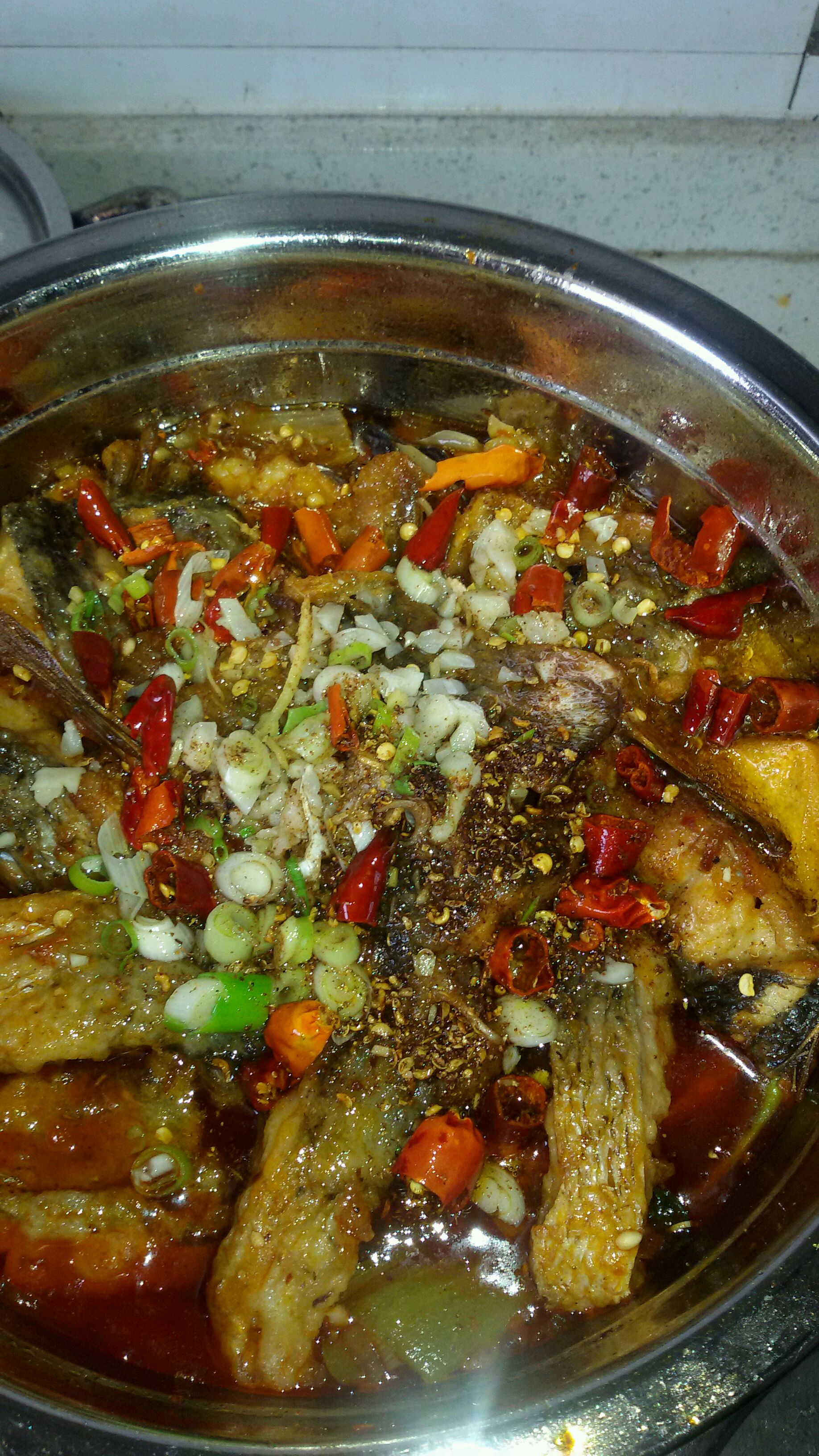 麻辣鱼锅怎么做_麻辣鱼锅的做法_豆果美食
