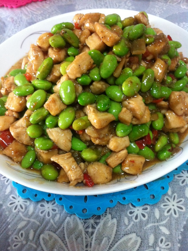 剁椒毛豆鸡丁