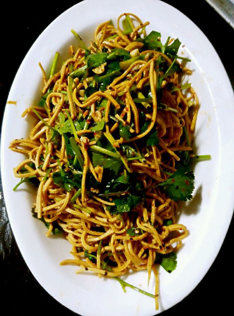 捞拌红油干豆腐