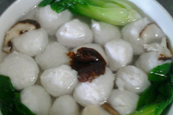 清汤鱼圆