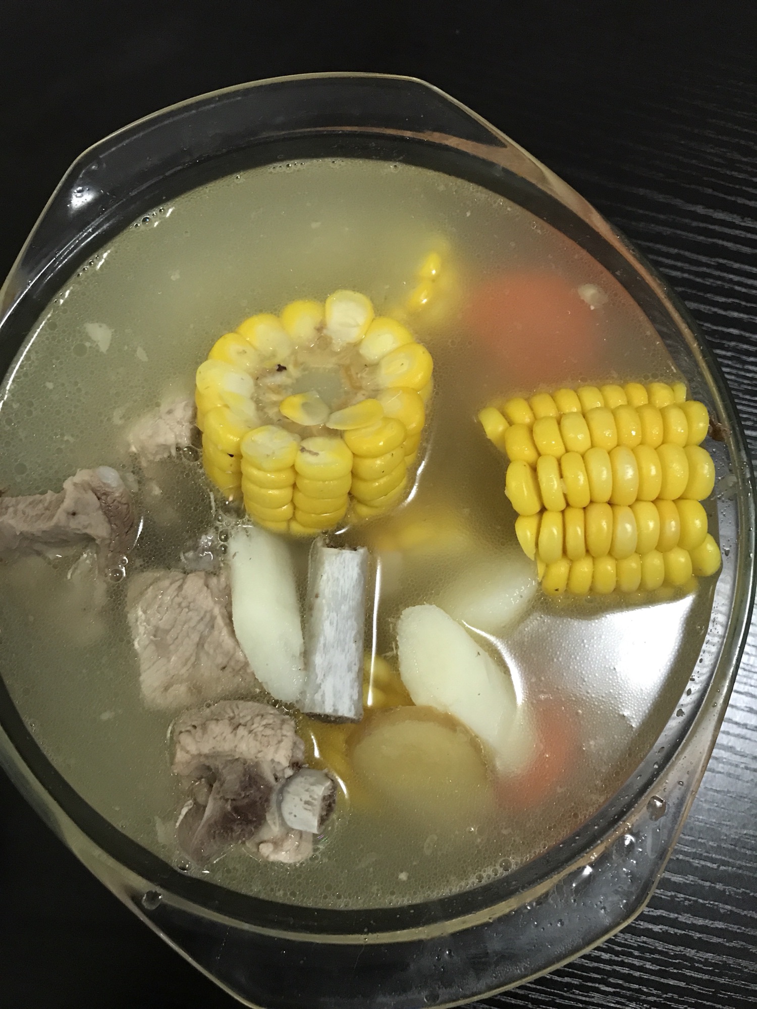 玉米排骨汤详细做法_玉米排骨汤做法步骤_萝卜排骨汤做法_煲排骨汤的做法