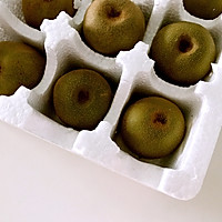 猕猴桃快速变软变熟的方法的做法_【图解】猕