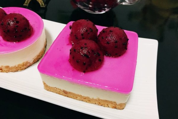 火龙果冻芝士蛋糕(无需烤箱)的做法_【图解】