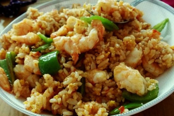 香辣海鲜的做法_香辣牛肉面的做法_香辣鸡腿(2)