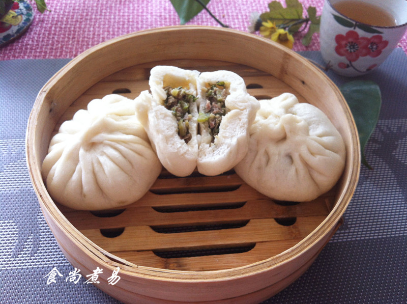 鲜肉芥菜包