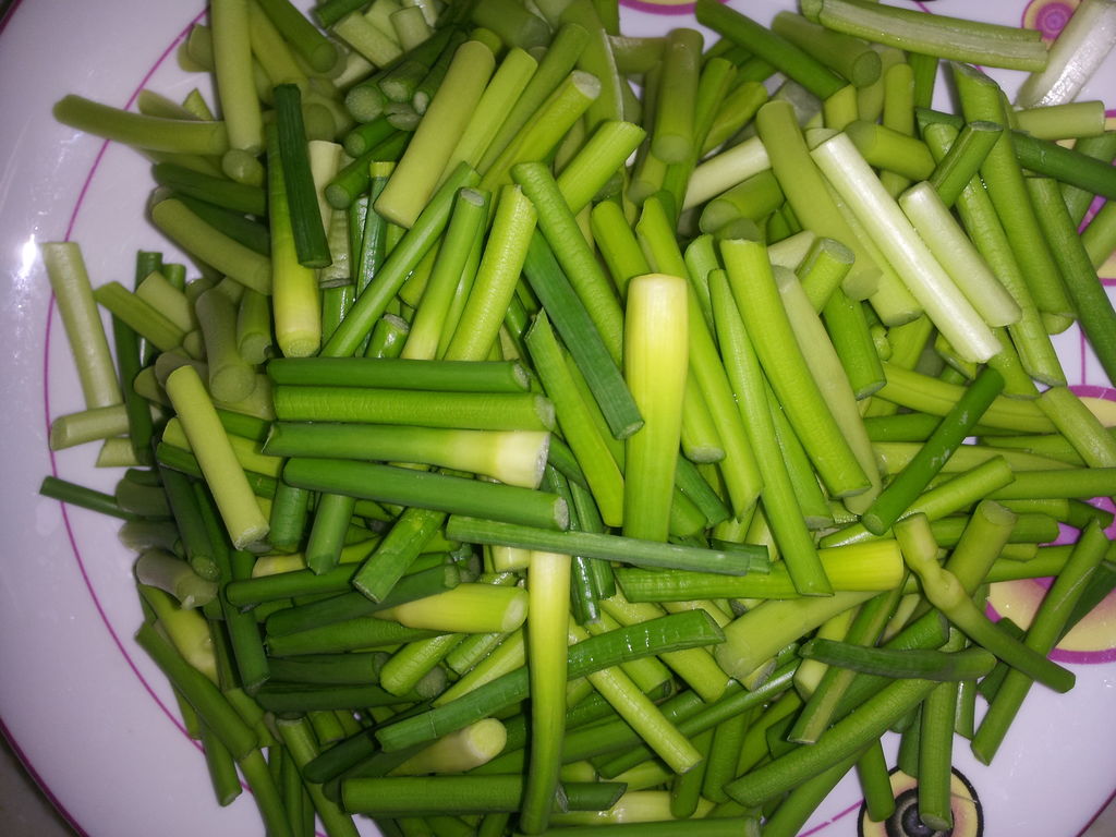 肉丝炒蒜薹