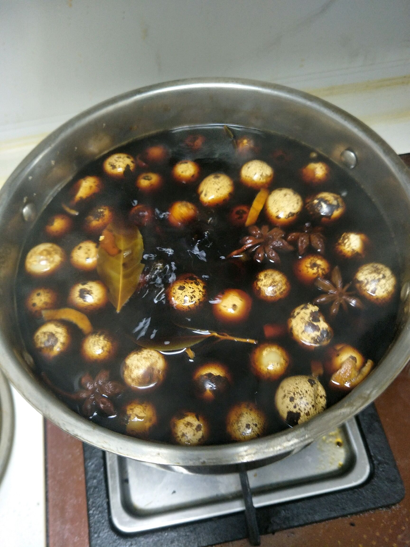 卤鹌鹑蛋