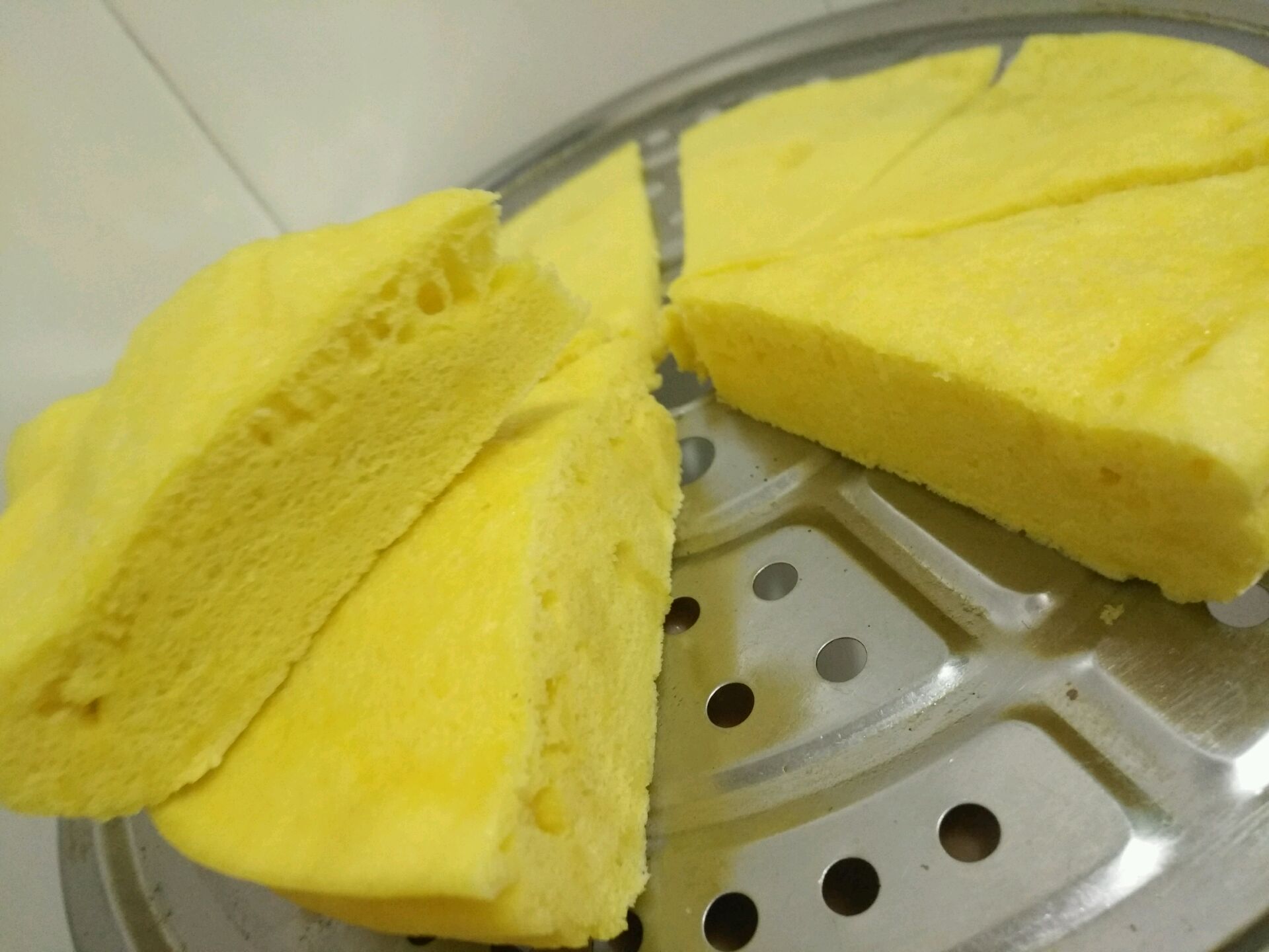 在家自己做蒸蛋糕好吃不上火