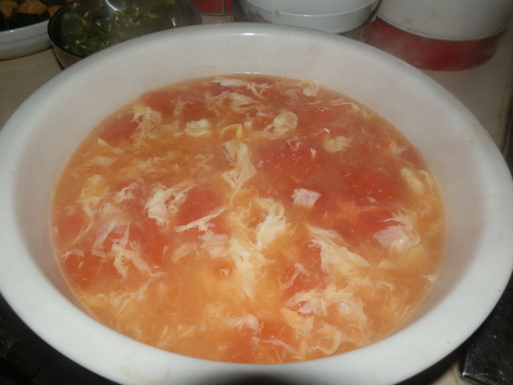 西红柿鸡蛋汤的做法_菜谱_豆果美食