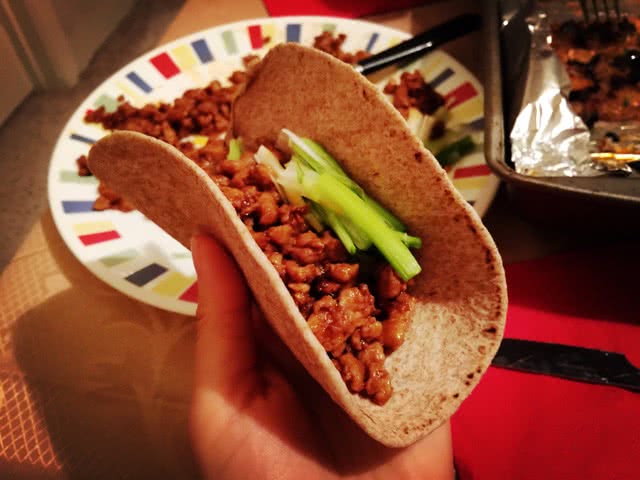 新式京酱肉末taco