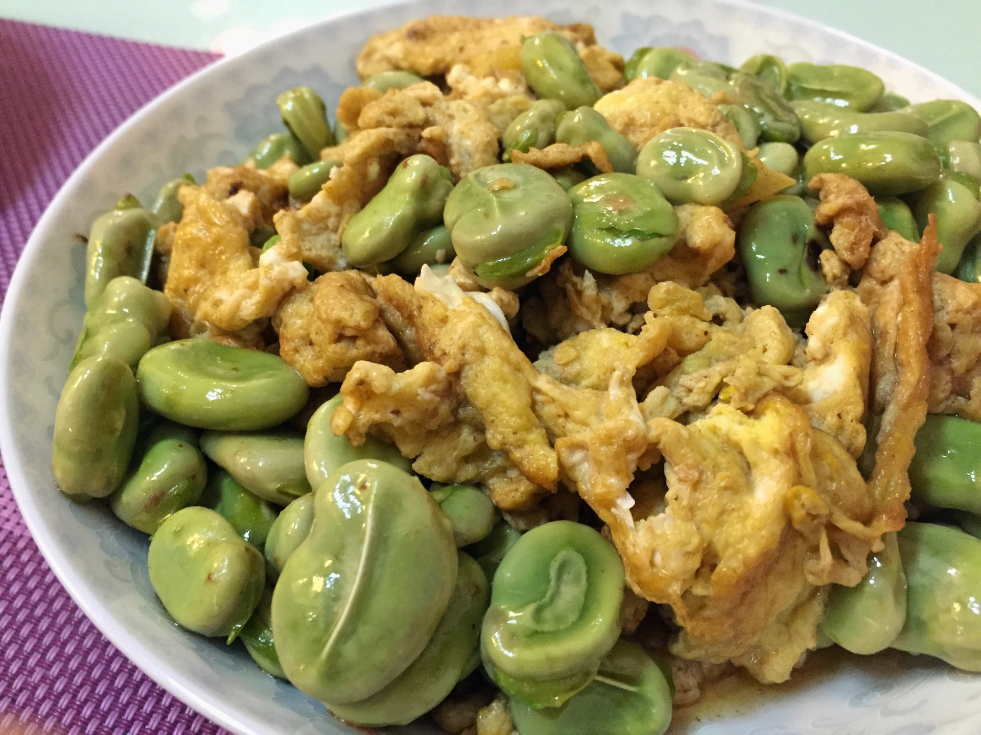 蚕豆炒鸡蛋