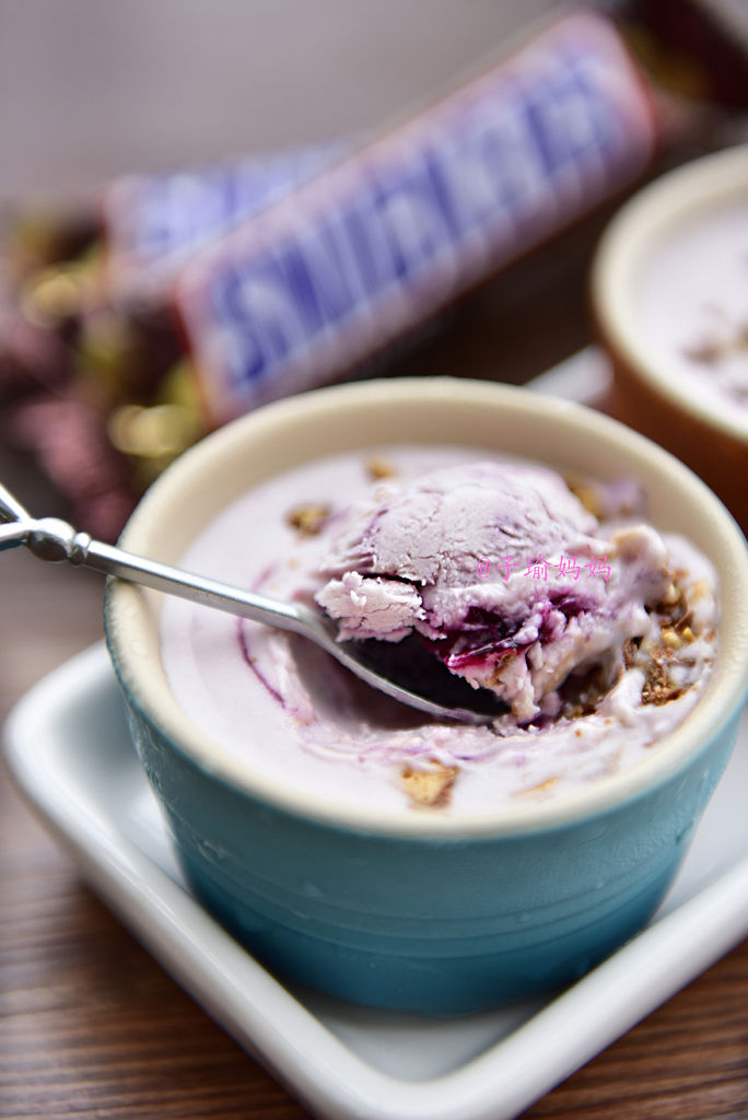 蓝莓酸奶冰激凌的做法