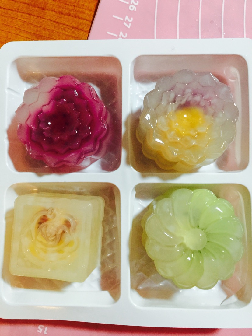 水晶月饼的做法_【图解】水晶月饼怎么做如何做好吃_水晶月饼家常做法