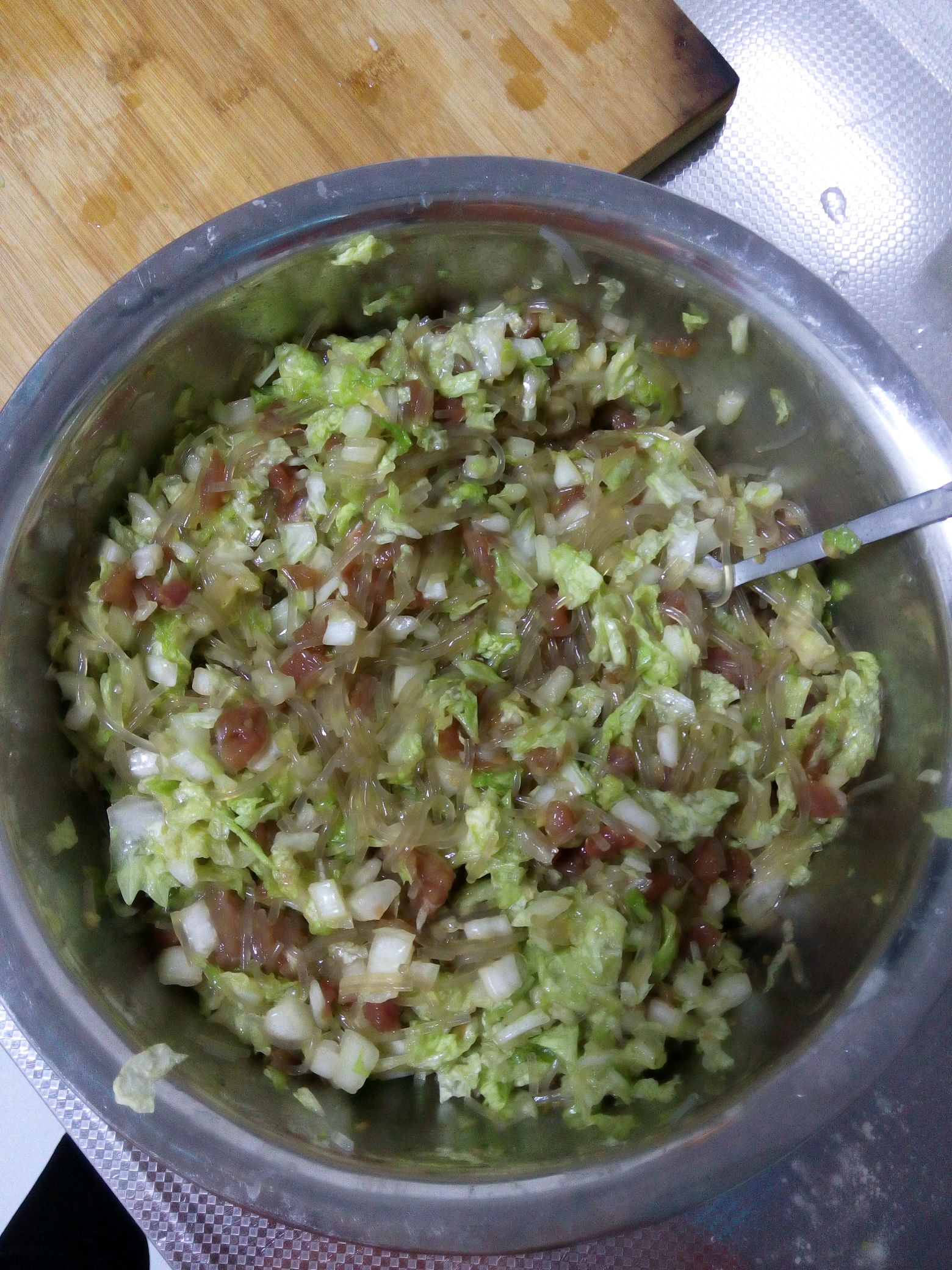 白菜粉条猪肉馅包子